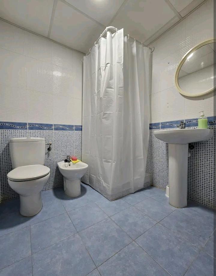 Habitacion En Piso Compartido Cerca De Playa Apartment Чилчес Екстериор снимка